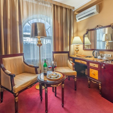 Номер "Семейный смежный номер"