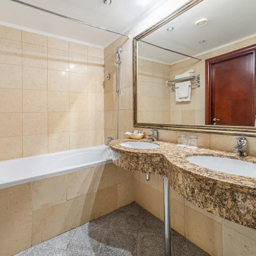 Номер "Семейный смежный номер"