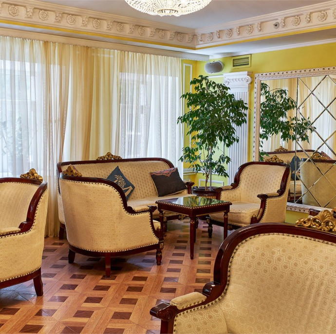 Отель Мандарин Москва 4*