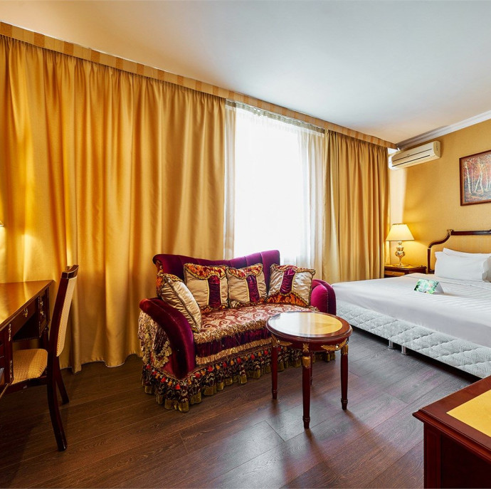 Отель Мандарин Москва 4*