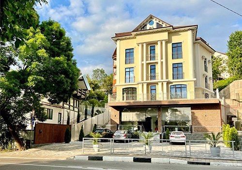 Отель «Мариано»