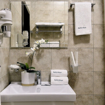 Номер "LUX PROMO (*дети бесплатно)"