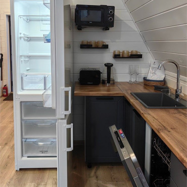 Коттедж "ул. Полевая дом 10 «Премиум» с камином"