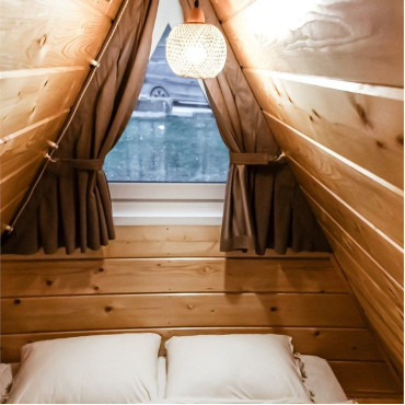 Коттедж "A-frame «Петрол» домик из дерева 4х местный"