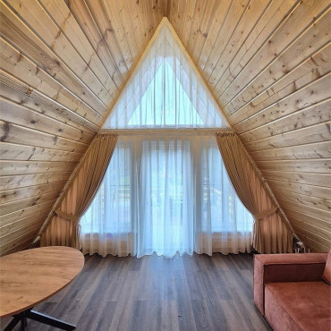 Коттедж "A-frame «Терракот» домик из дерева 4х местный"