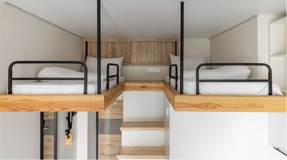 Номер "Standart четырехместный с балконом и видом на море"