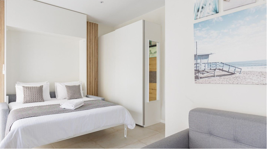 Номер "Junior Suite Sea View с балконом"