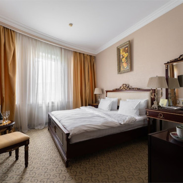 Номер "Стандарт с двуспальной кроватью"