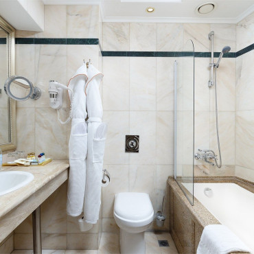 Номер "Супериор с двуспальной кроватью"