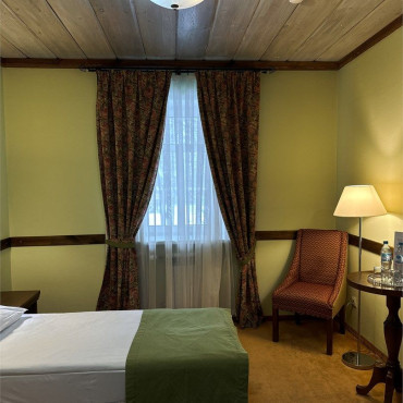 Номер "Номера Первой Категории (Парадный)"