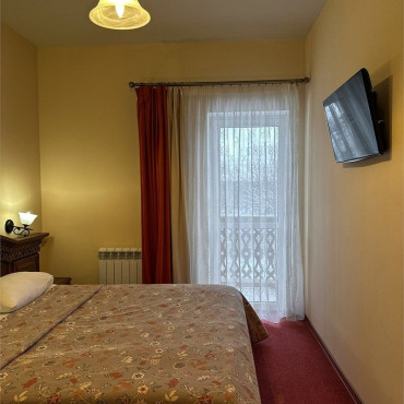 Номер "Сюит трехкомнатный (Парадный)"