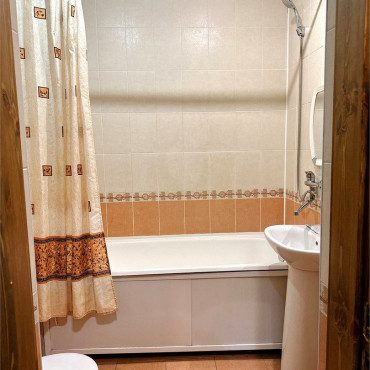 Номер "Номера Первой Категории (Околица)"