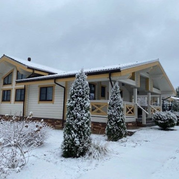 Коттедж "Коттедж "В гостях у осени" (3 спальни)"