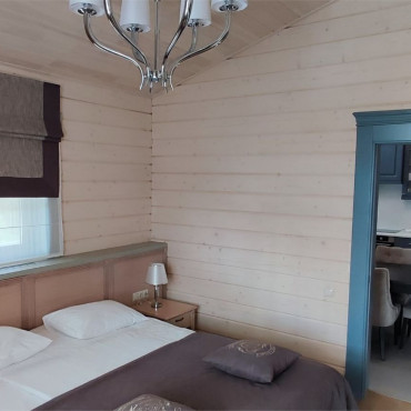 Коттедж "Коттедж "В гостях у осени" (3 спальни)"