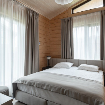 Коттедж "Коттедж "Царица осени" (4 спальни)"