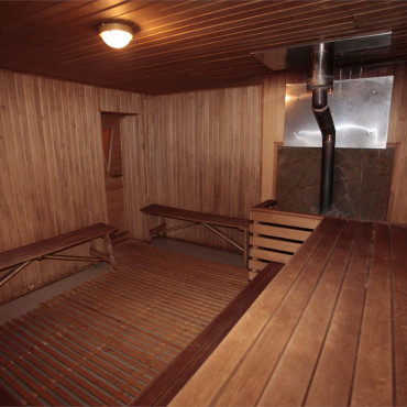 Коттедж "дом-баня"