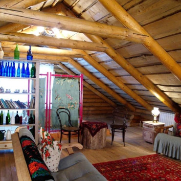 Номер "Бутик-отель Чеховская дача №10 (Мансарда-люкс с двуспальной кроватью)"