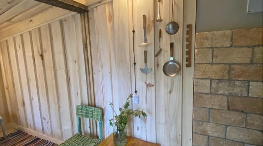 Номер "Глэмпинг с печкой буржуйкой"