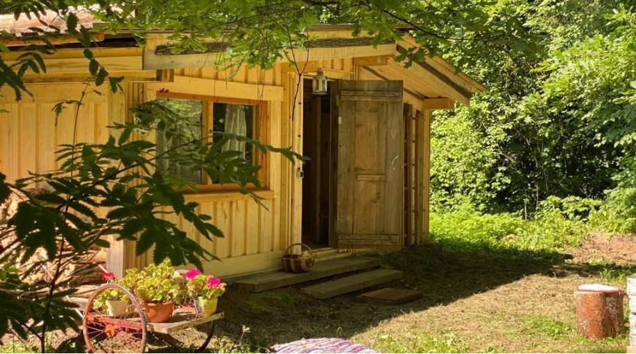 Номер "Глэмпинг с печкой буржуйкой"