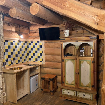 Аппартаменты "Бутик-отель Архангельская дача №8 - (2-этажные (2-х светная гостиная + гостевой с/у на 1 этаже + спальня с рабочим кабинетом и балконом + будуар -ванная с балконом + кухня)"