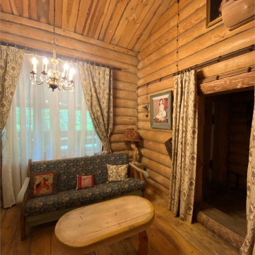 Аппартаменты "Бутик-отель Архангельская дача №8 - (2-этажные (2-х светная гостиная + гостевой с/у на 1 этаже + спальня с рабочим кабинетом и балконом + будуар -ванная с балконом + кухня)"