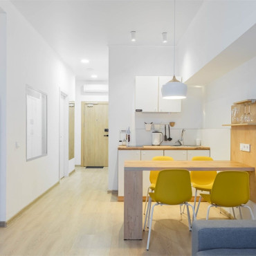 Аппартаменты "Четырехместные апартаменты со спальней и гостиной"