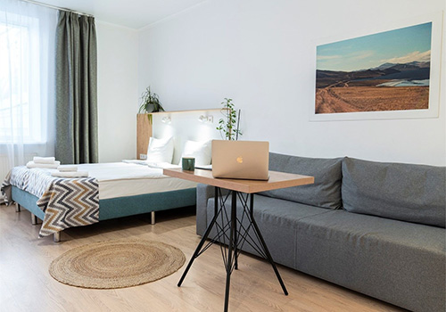 Точка Запятая Апартаменты