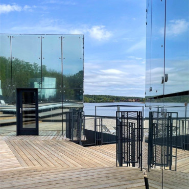 Номер "Зеркальный дом на воде"