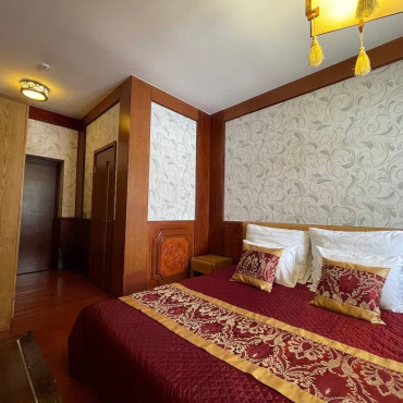 Номер "Стандарт с одной большой кроватью"