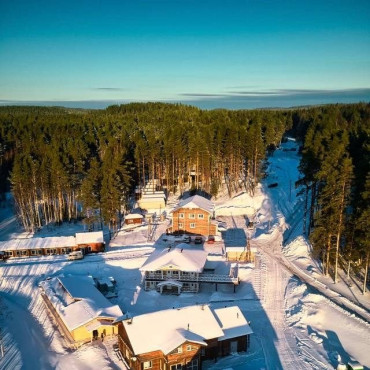 Номер "Комфорт Трехместный в коттедже с отдельным входом"
