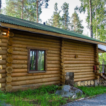 Коттедж "Дом с 2 спальнями, с сауной"