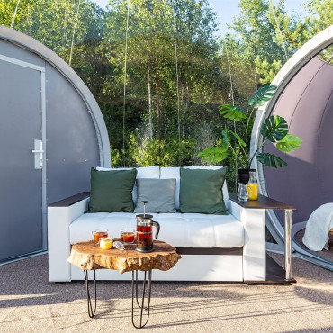 Номер "Номер на берегу"