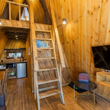 Коттедж "А-Фрейм «Лесной орех»"