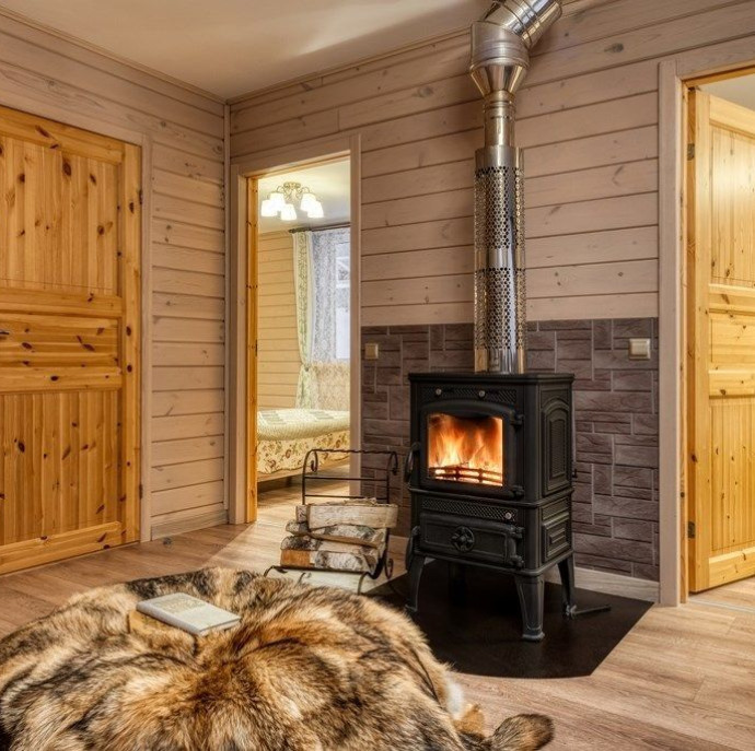 Дом с камином и кухней в парк-отеле Медвежья гора