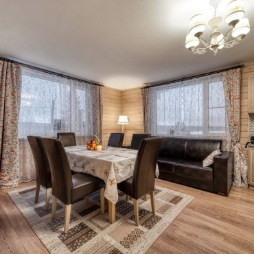 Коттедж "Большой дом с камином и кухней"