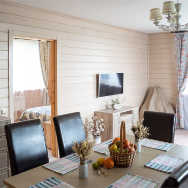 Коттедж "Большой дом с камином и кухней для двоих"