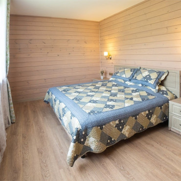 Коттедж "Большой дом с камином и кухней для двоих"