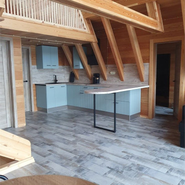 Коттедж "Коттедж А-Frame (шалаш) у озера на 6 человек"