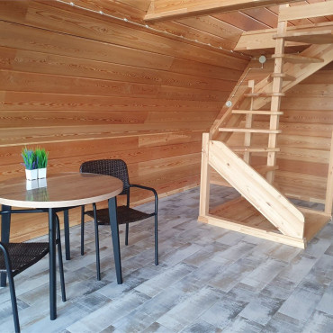 Коттедж "Коттедж А-Frame (шалаш) у озера на 6 человек"