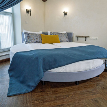 Номер "Гранд Люкс с джакузи и камином"