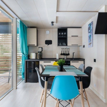 Коттедж "SPA Порожки O-frame Large с баней-бочкой"