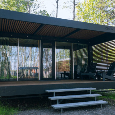 Коттедж "SPA Правдинское озеро O-frame Medium с баней-беседкой"