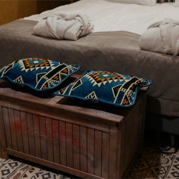 Палатка "Лодж "Лесной" с горячей купелью"