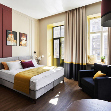 Номер "Номер Делюкс с балконом и видом на Невский проспект, 25 кв.м"