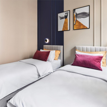 Номер "Номер-студио с видом на Невский проспект, от 17 кв.м"