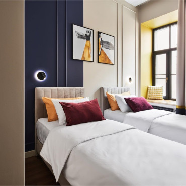 Номер "Номер-студио с видом на Невский проспект, от 17 кв.м"