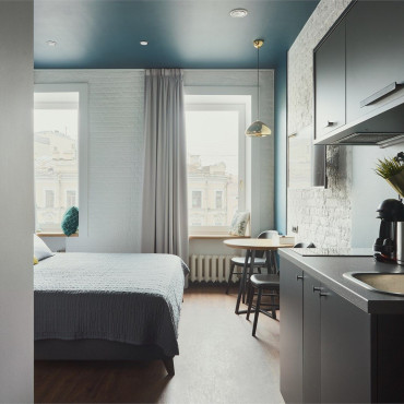 Номер "Номер студио Делюкс с видом на Невский проспект, от 24 кв.м"