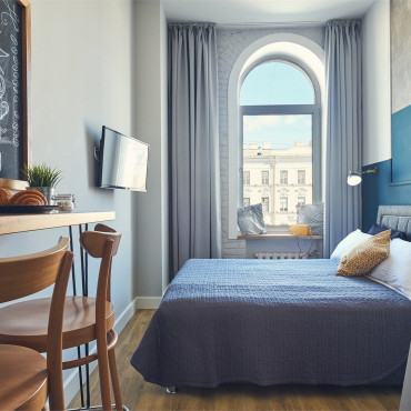 Номер "Улучшенный номер-студио с видом на Невский проспект DBL+SINGLE, от 20 кв.м"