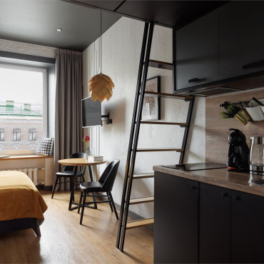 Номер "Улучшенный номер-студио с видом на Невский проспект DBL+SINGLE, от 20 кв.м"