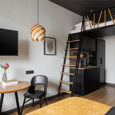 Номер "Улучшенный номер-студио с видом на Невский проспект DBL+SINGLE, от 20 кв.м"